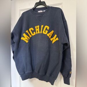 MICHIGAN Vintage Heavyweight Sweatshirt.